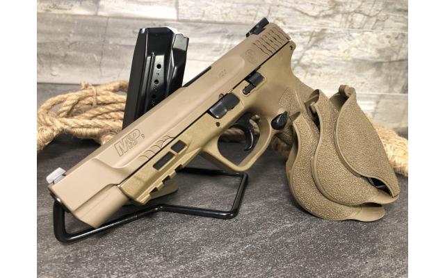 New Smith & Wesson M&P9 M2.0 9mm FDE