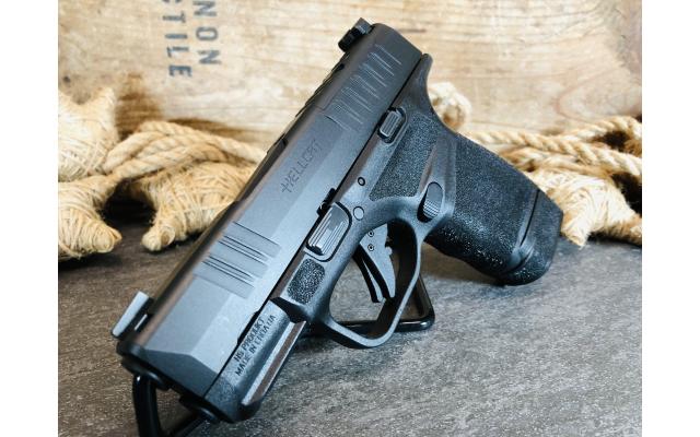 Pre-Owned Springfield Hellcat 3" 9mm, no case