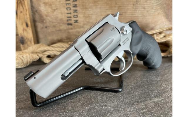 Taurus 856 3" .38 Special - NEW!