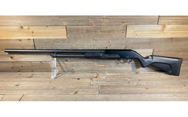 Stevens 320 28" 12 Gauge, in soft case - Pre-Owned