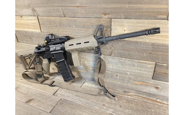 Colt M4 16" 5.56NATO w/ Bushnell Sight, in range case - Pre-Owned