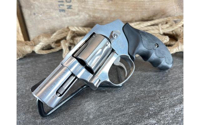 Smith & Wesson Model 640 2" .357MAG, no box - Pre-Owned