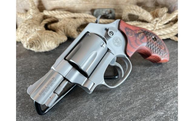Smith & Wesson Model 637 Chief's Special 1.875" .38 Special - NEW!