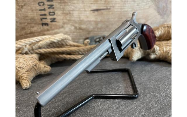 NAA Sidewinder 4" .22MAG, in original case - Pre-Owned