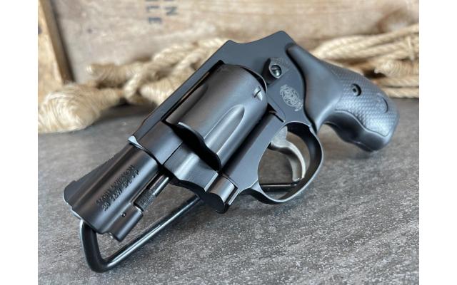 Smith & Wesson Model 442 1.875" .38 Special, in original case - Pre-Owned