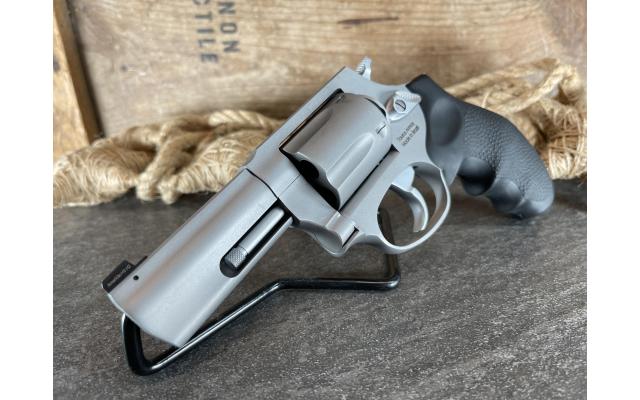 Taurus 605 Defender 3” .357MAG - NEW!
