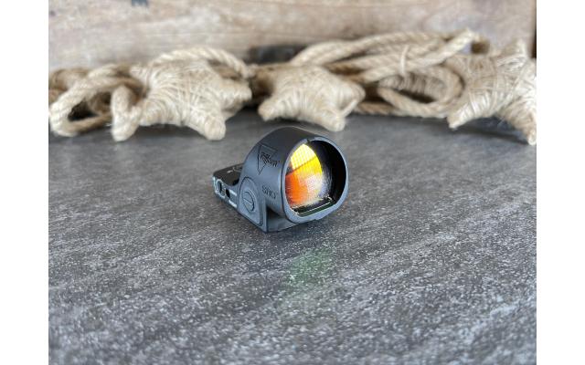 Trijicon SRO 2.5 MOA Red Dot - Pre-Owned