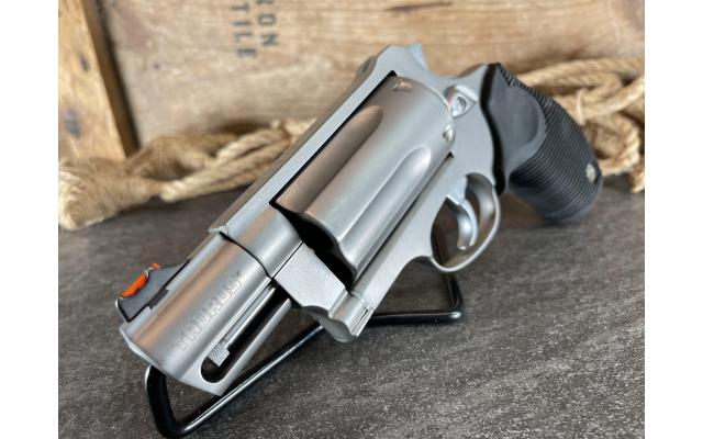 Taurus Judge Public Defender 2” .45LC/.410GA, in case - Pre-Owned