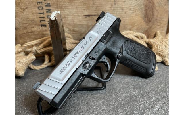 Smith & Wesson SD9VE 4" 9mm - NEW