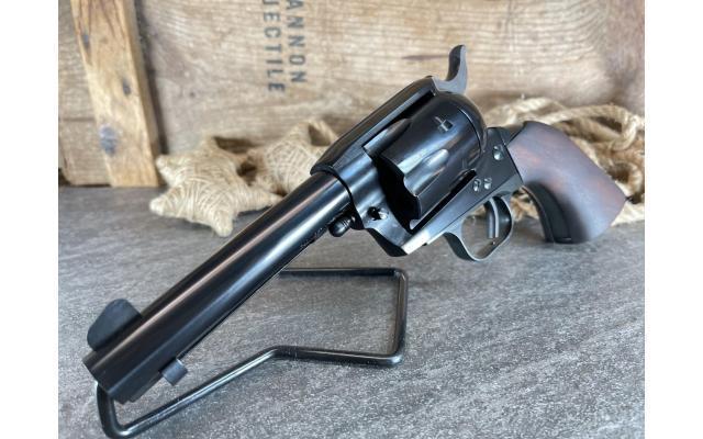 EAA Bounty Hunter 4.5" .357MAG/.38SPL - NEW!