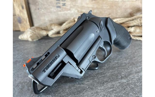 Taurus Judge Public Defender 2.5” .45LC/.410GA, in original box - Pre-Owned
