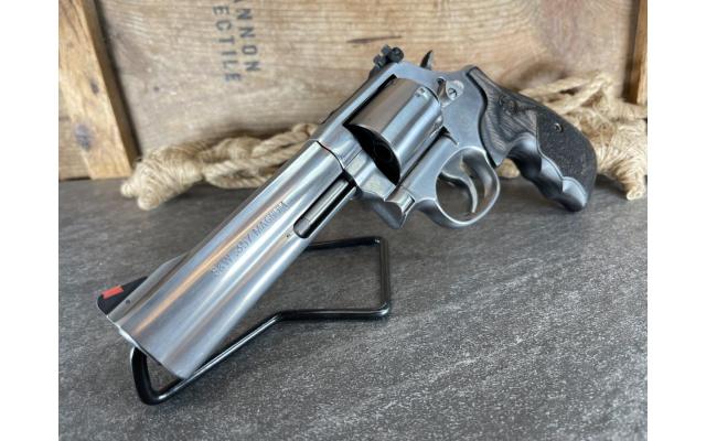 Smith & Wesson Model 686-6 5” .357MAG, no box - Pre-Owned