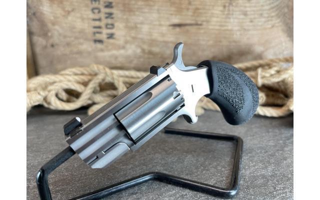 North American Arms Pug 1" .22MAG - NEW!