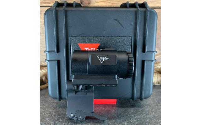 New Trijicon MRO HD 3X Magnifier W/ Flip Mount
