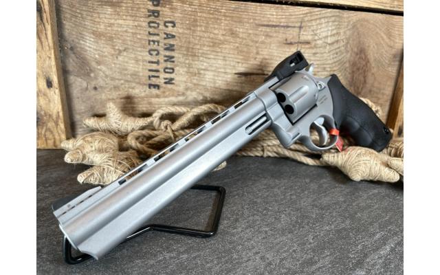 Taurus 44 8.4" .44MAG, Stainless - NEW