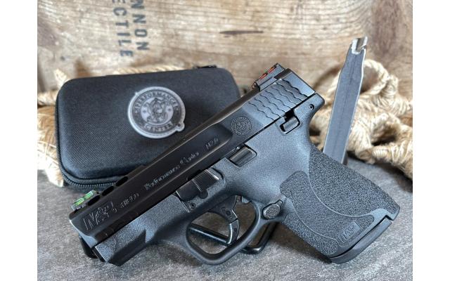 Smith & Wesson M&P9 M2.0 Performance Center 3.1" 9mm - NEW