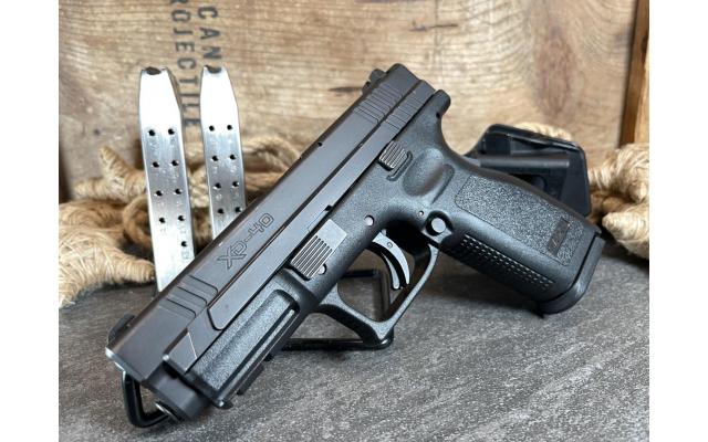 Springfield XD-40 3" .40S&W, in original case - Pre-Owned