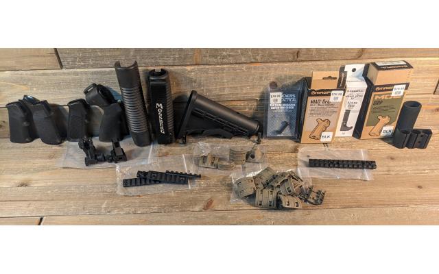 Pre-Owned Bundle of Shotgun & AR15 Parts