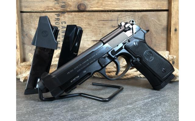 New Beretta 96a1 .40 SW