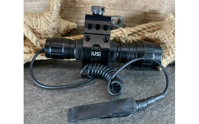 Pre-owned Cisno 1000LM Flashlight