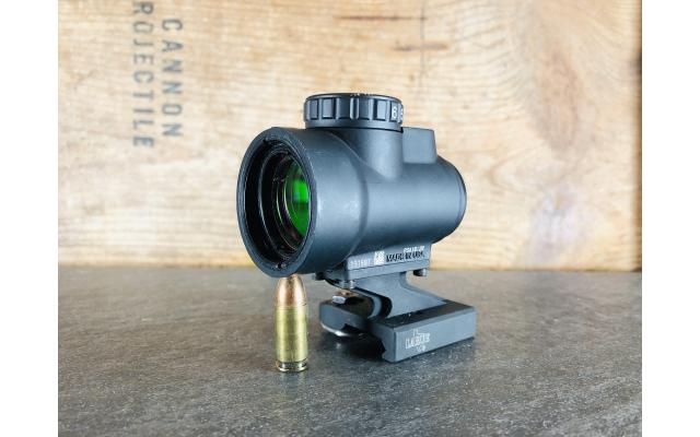 Pre-owned in hard case Trijicon 1x25 MRO Red Dot Sight
