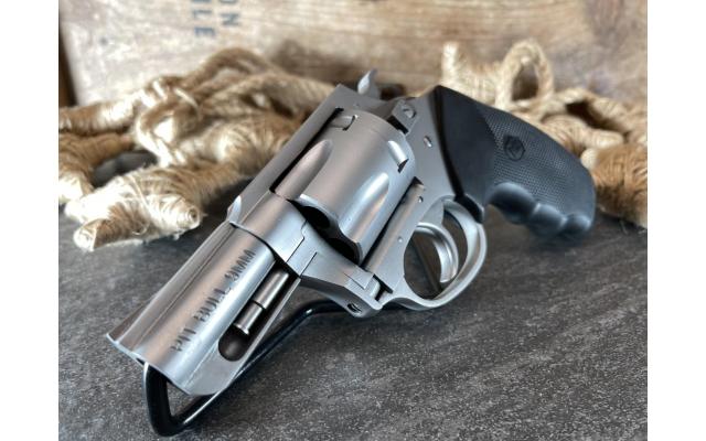 Charter Arms Pit Bull 2.25" 9mm, in original case - Pre-Owned