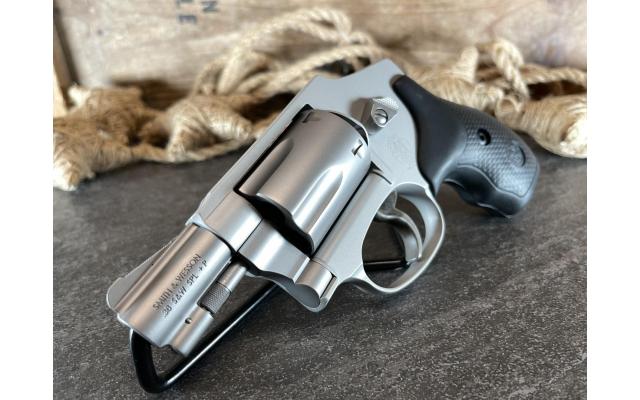 Smith & Wesson Model 642 Centennial Airweight 1.875" .38 Special - NEW!