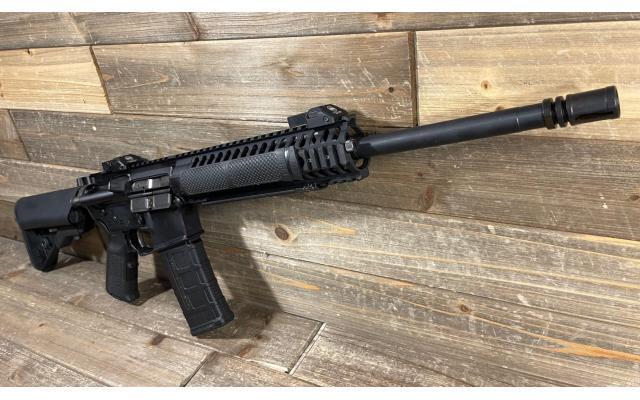 LWRC International M6 16" 5.56NATO, in original box - Pre-Owned