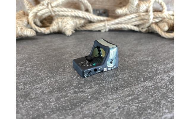 Trijicon RMR Dual Illuminated 12.9 MOA Green Triangle - NEW!