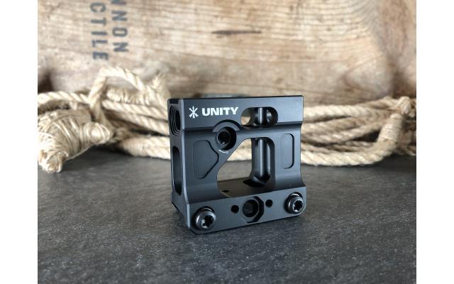 Pre-owned Unitiy Fast Micro Mount in Box