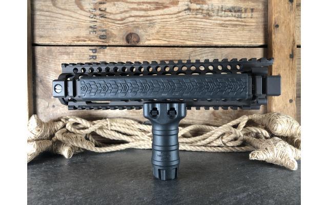 Pre-owned Daniel Defense MK18 9.5" Rail no Box