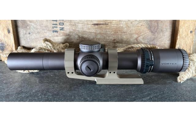 Pre-owned Vortex Razor HD 1-10x24mm No Box