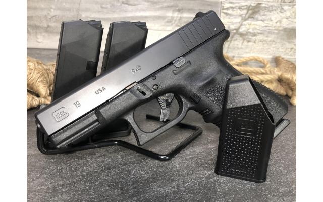 Pre-Owned Glock 19 9mm