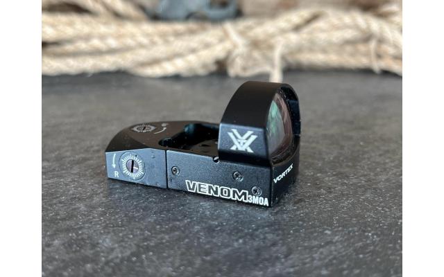 Pre-owned Vortex Venom 3.5MOA Red Dot