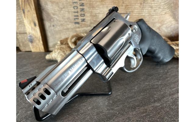 Smith & Wesson Model 500 4" .500S&W - NEW!