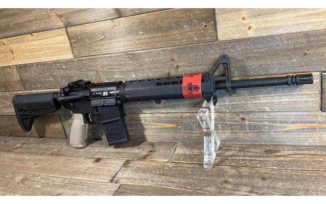 Springfield Armory Saint 16" 5.56NATO, in range bag - Pre-Owned