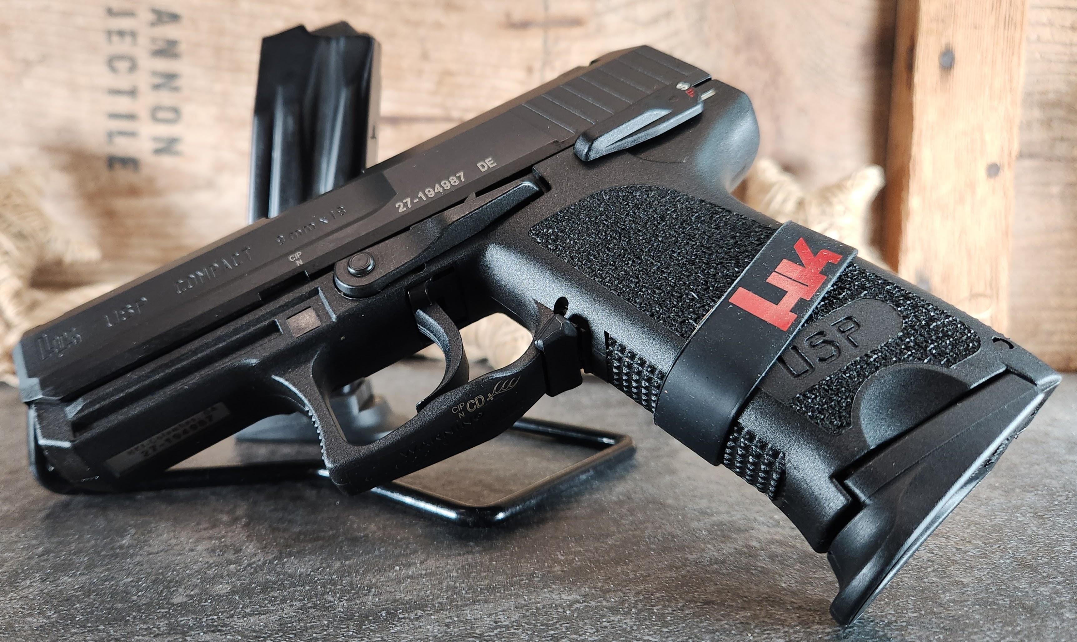 Pre-owned Heckler & Koch USP9 Compact 9MM In original Hard Case ...