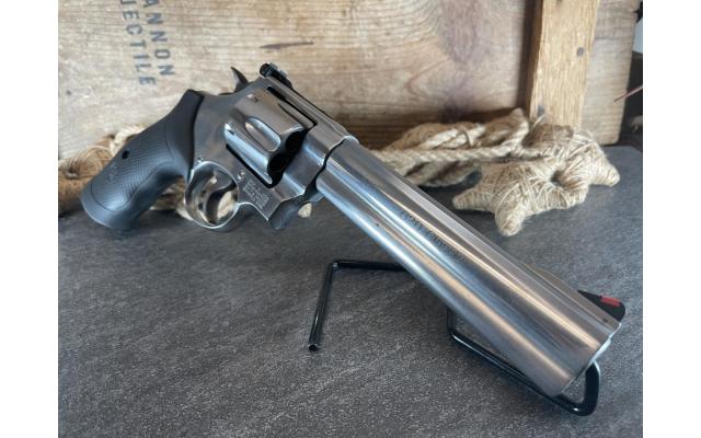 Smith & Wesson Model 629 6.5" .44MAG - Pre-Owned