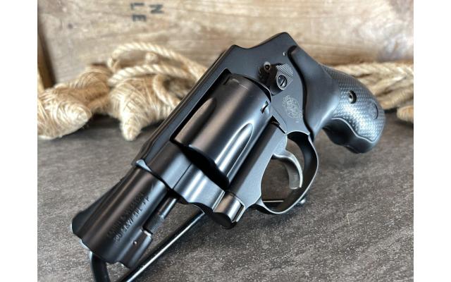 Smith & Wesson Centennial Airweight 1.87" .38 Special, in original box - Pre-Owned