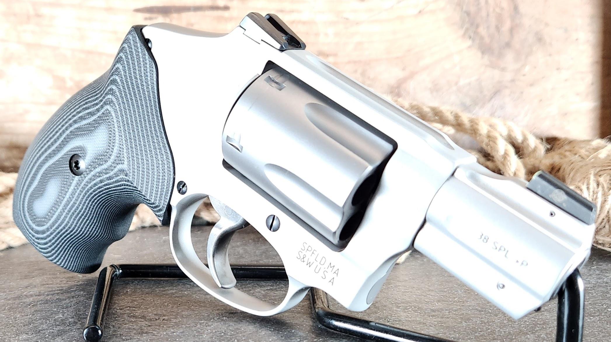 New Smith & Wesson 642uc .38spl - harveysauctions.com