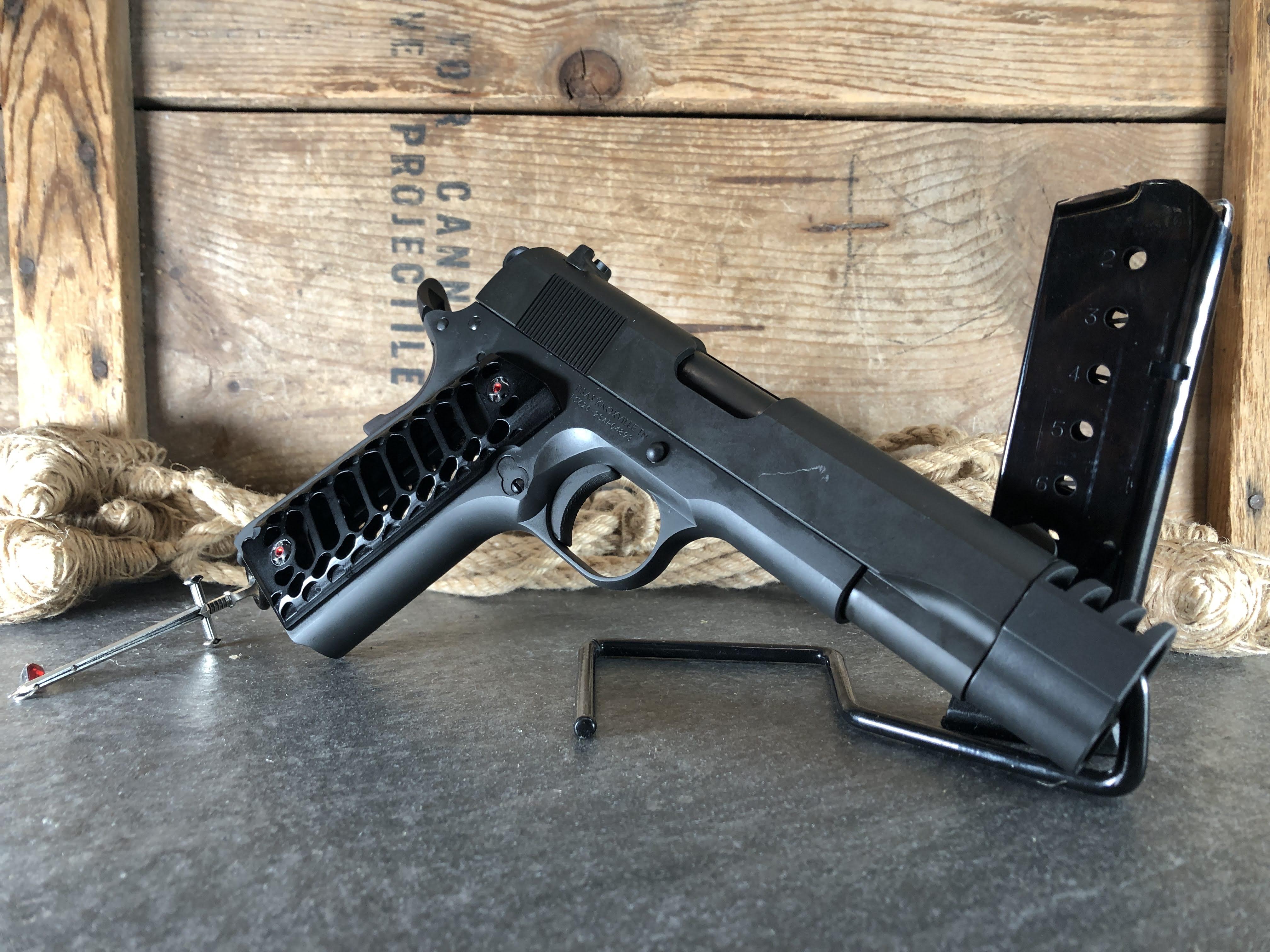 Pre-owned Tisas 1911A1 Tank Commander Ruby Sword .45acp in Hard Case ...