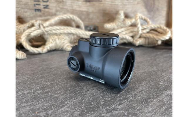 Trijicon 2.0 MOA Adjustable Green Dot Sight w/ Low Levered Quick Release Mount - NEW!