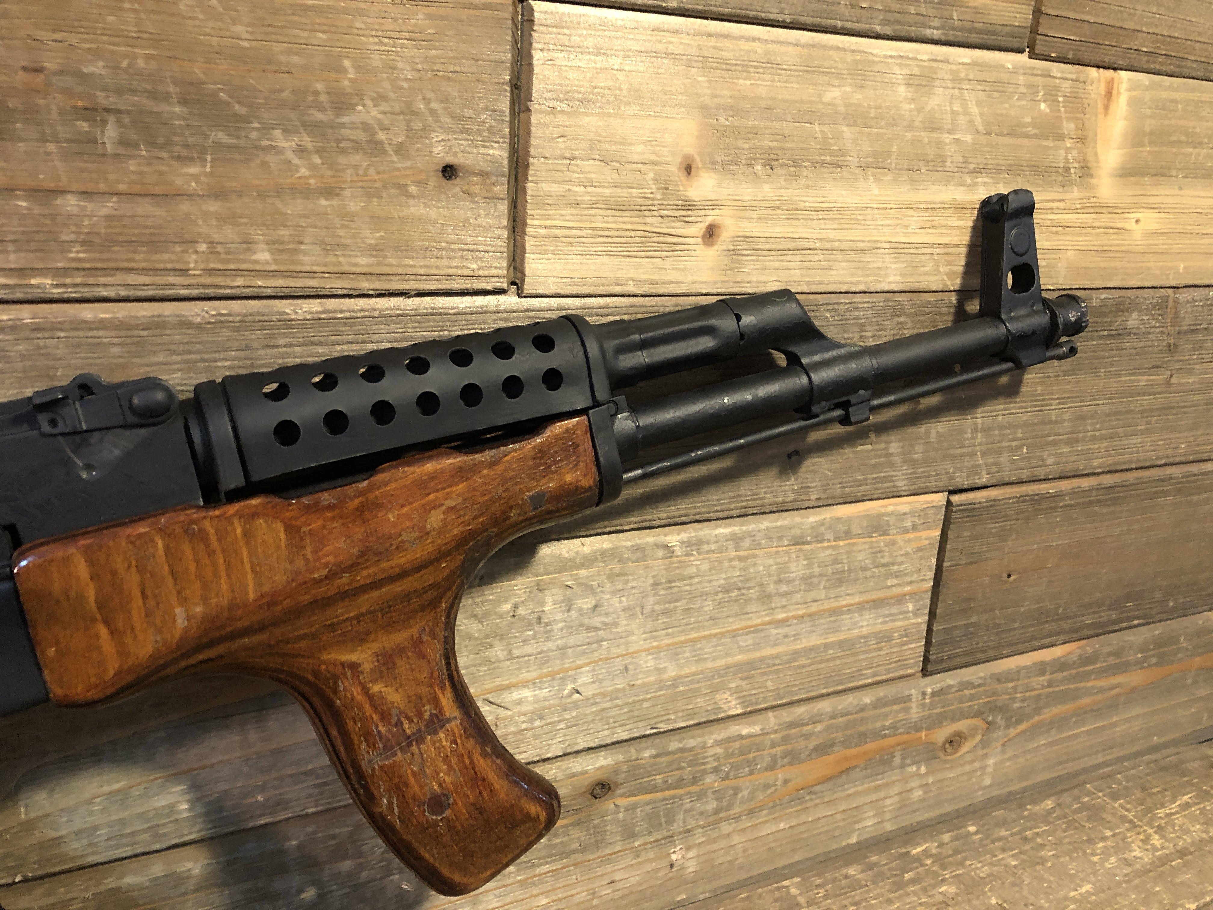 Pre-owned Romanian AKM 7.62x39mm No Box - harveysauctions.com
