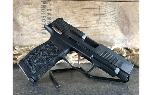 Rose Comp New Sig Sauer P365XL Rose Comp 9mm - harveysauctions.com