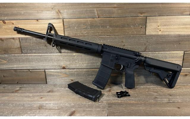 Springfield Saint 16" 5.56NATO, in branded range case - Pre-Owned