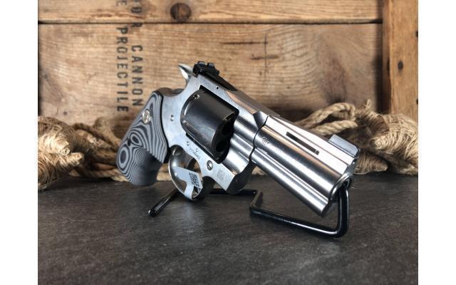 New Colt Python Combat Elite .357mag - harveysauctions.com