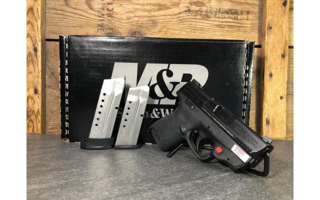 New Smith & Wesson Shield M2.0 9mm W/ Crimson Trace Laser