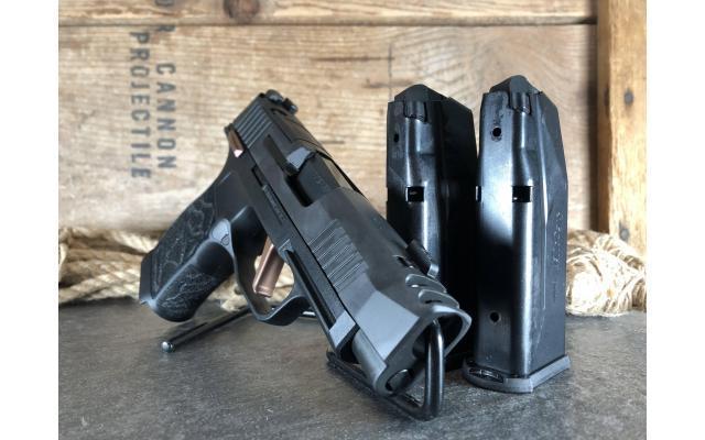 New Sig Sauer P365XL Rose Comp 9mm