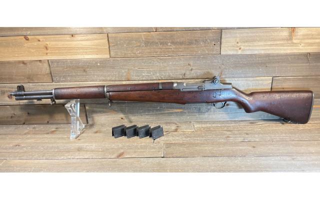 International Harvester M1 Garand 24" .30-06SPRG, in hard case - Pre-Owned