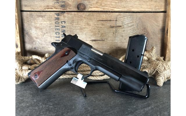 New Colt 1911 Government .45acp Rosewood